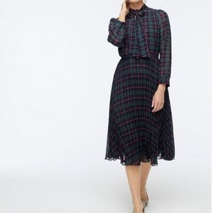 Jcrew plaid pleated midi dress long sleeves